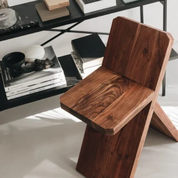 Must-Have Accessories for Every Season